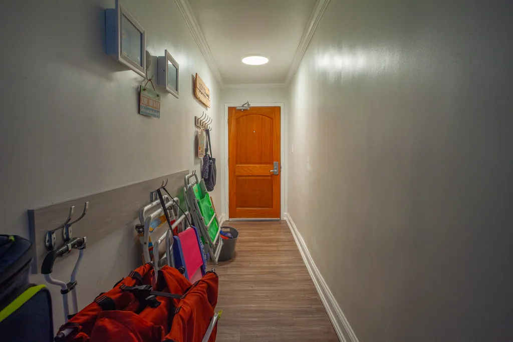 Beach chairs and cart provided in the penthouse hallway