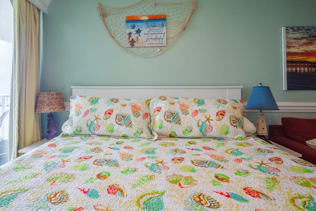 King bed in the studio